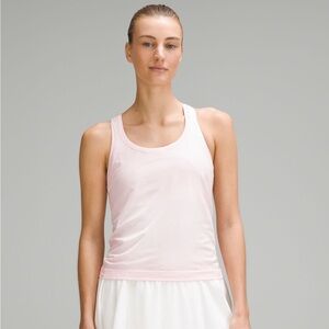 Lululemon Swiftly Tech Racerback Tank Top 2.0 in Race Length